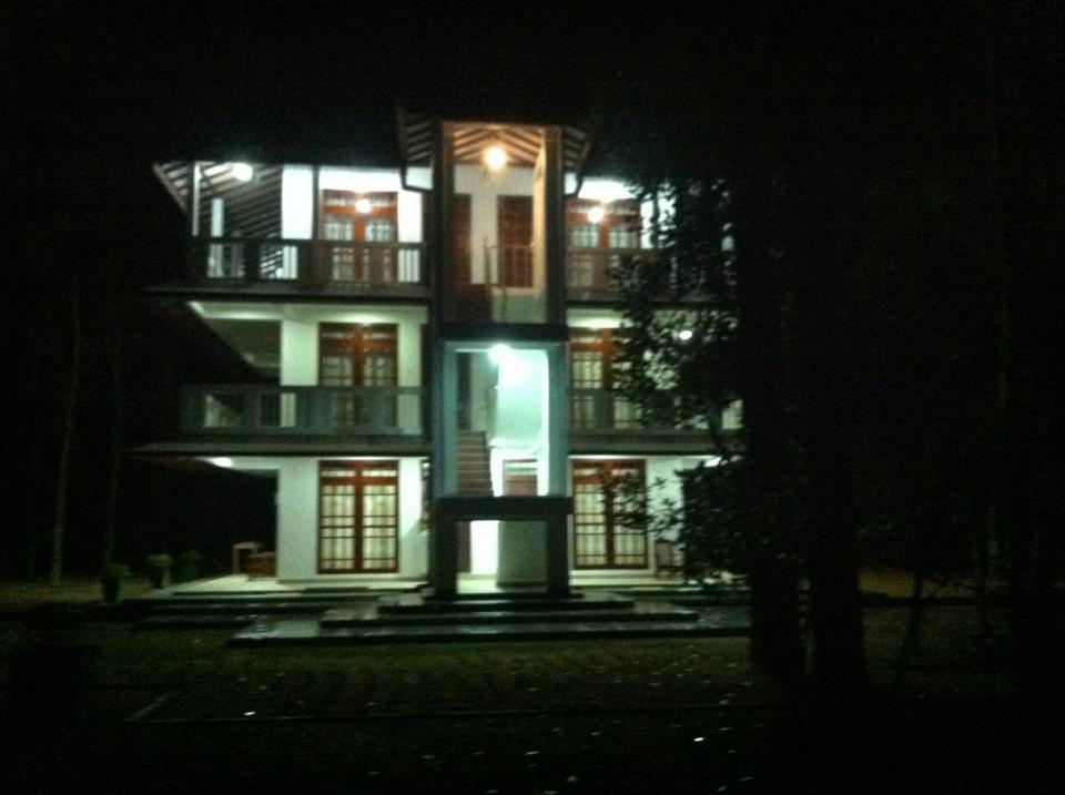 Gem Field Rest Panzió Ratnapura Kültér fotó